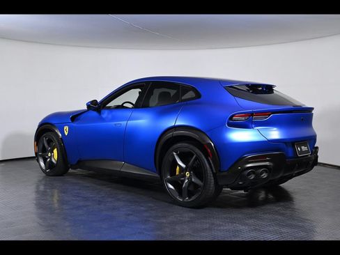 Used 2026 Ferrari Purosangue AWD/4WD image 3