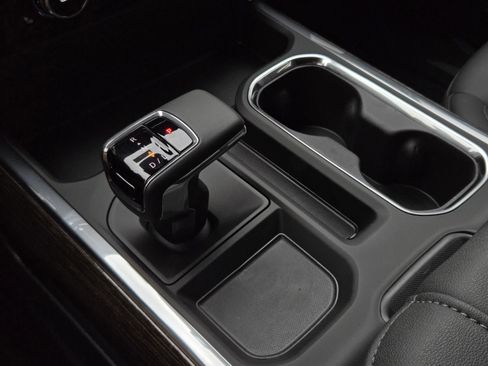 New 2026 GMC Sierra 1500 Elevation w/ Preferred Package RWD image 12
