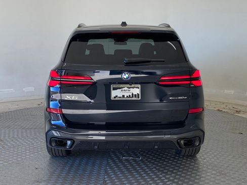 New 2026 BMW X5 xDrive50e w/ M Sport Package image 9
