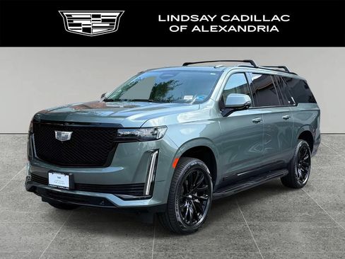 Used 2024 Cadillac Escalade ESV Sport Platinum w/ LPO, ONYX Package AWD/4WD image 1