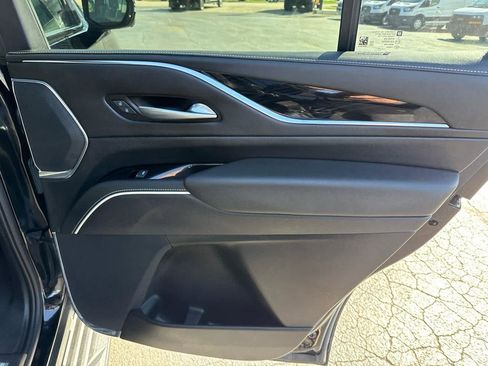 Used 2023 Cadillac Escalade Sport AWD/4WD image 27