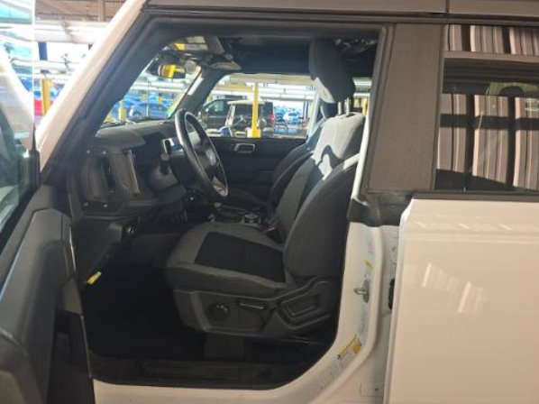 Used 2025 Ford Bronco Big Bend AWD/4WD image 4