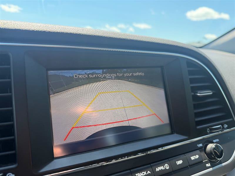 Used 2017 Hyundai Elantra SE FWD image 15
