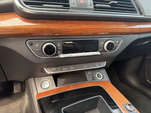 Used 2022 Audi Q5 2.0T Premium Plus image 16