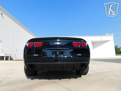 Used 2013 Chevrolet Camaro SS w/ RS Package RWD image 21