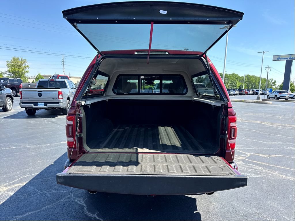 Used 2020 RAM 1500 Laramie w/ Sport Appearance Package AWD/4WD image 9