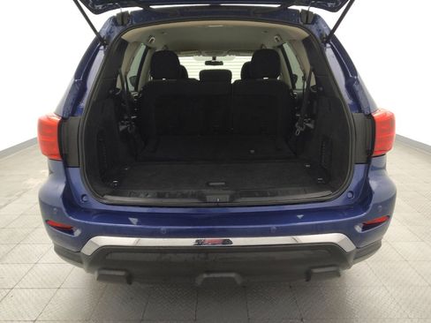 Used 2020 Nissan Pathfinder S FWD image 29