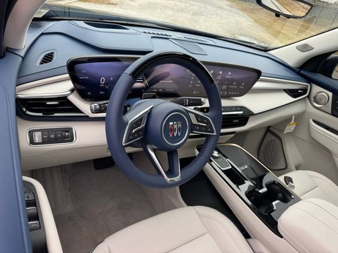 New 2026 Buick Enclave Avenir w/ Super Cruise Package image 3