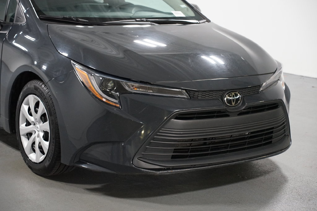 Certified 2024 Toyota Corolla LE FWD image 4