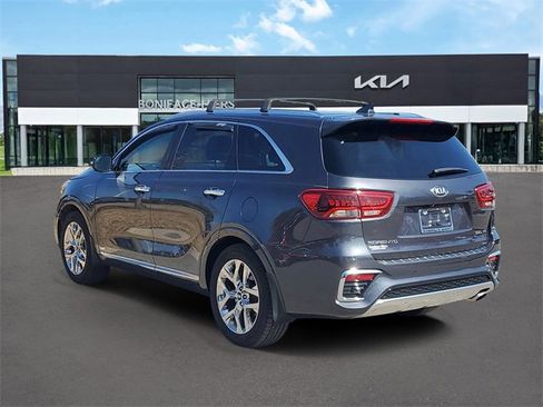 Used 2019 Kia Sorento SX image 3