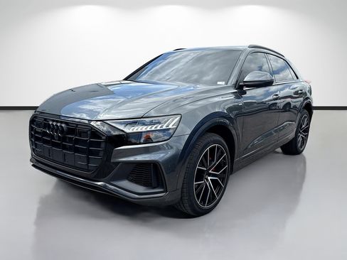 Used 2023 Audi Q8 Premium Plus image 7