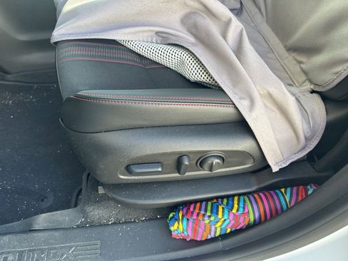 Used 2024 Chevrolet Equinox RS image 6