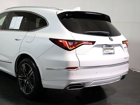 Used 2026 Acura MDX SH-AWD w/ Advance Package image 11