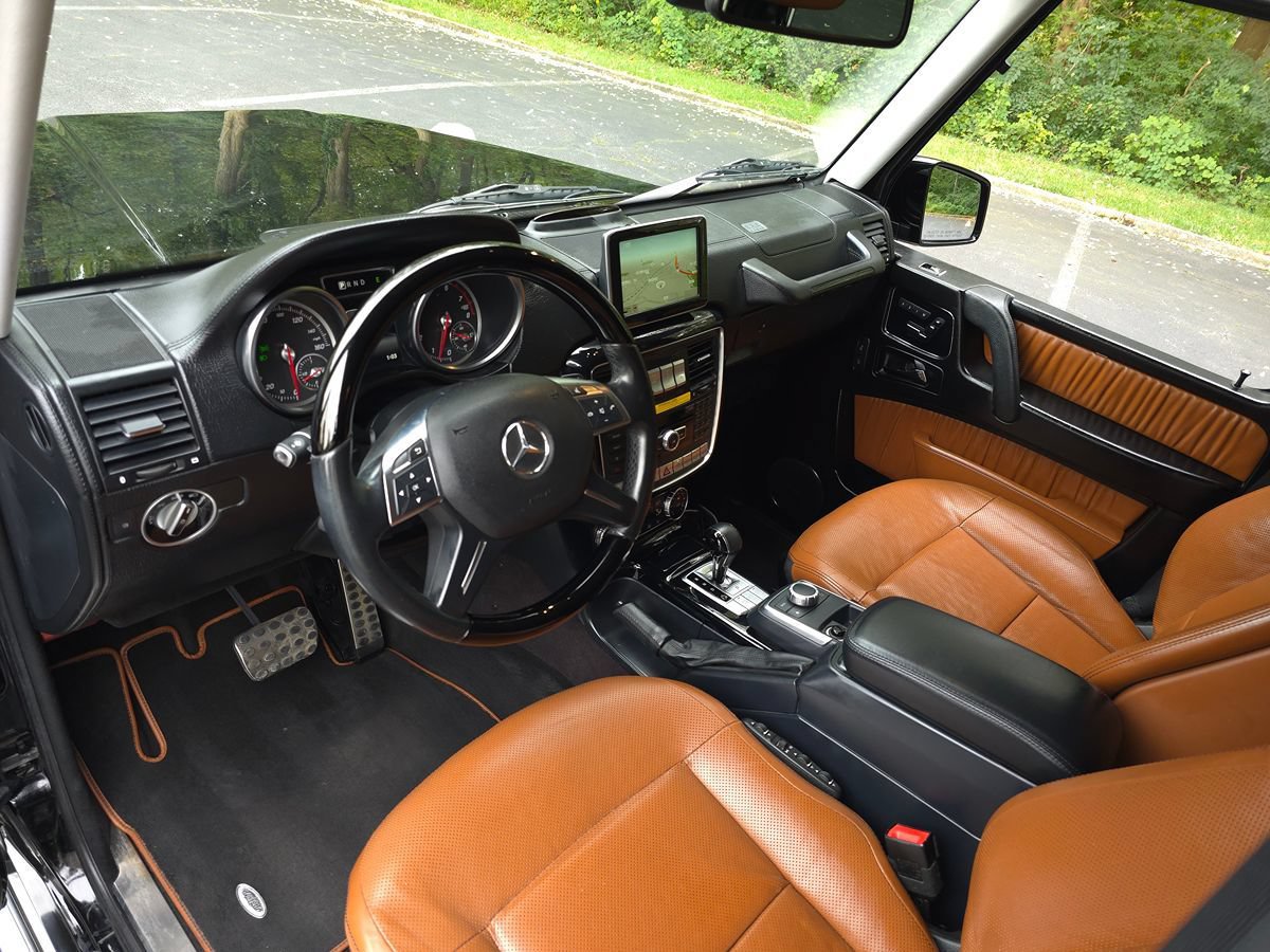 Used 2016 Mercedes-Benz G 550 image 2
