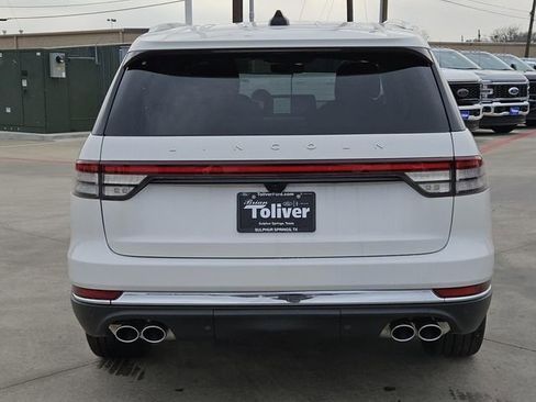 New 2026 Lincoln Aviator Reserve w/ Illumination Package image 7