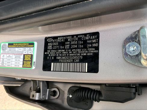 Used 2025 Hyundai Elantra Sport w/ Cargo Package FWD image 34