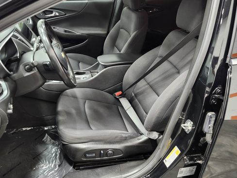 Used 2022 Chevrolet Malibu RS image 22