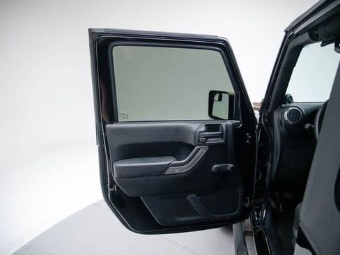 Used 2012 Jeep Wrangler Sport AWD/4WD image 22
