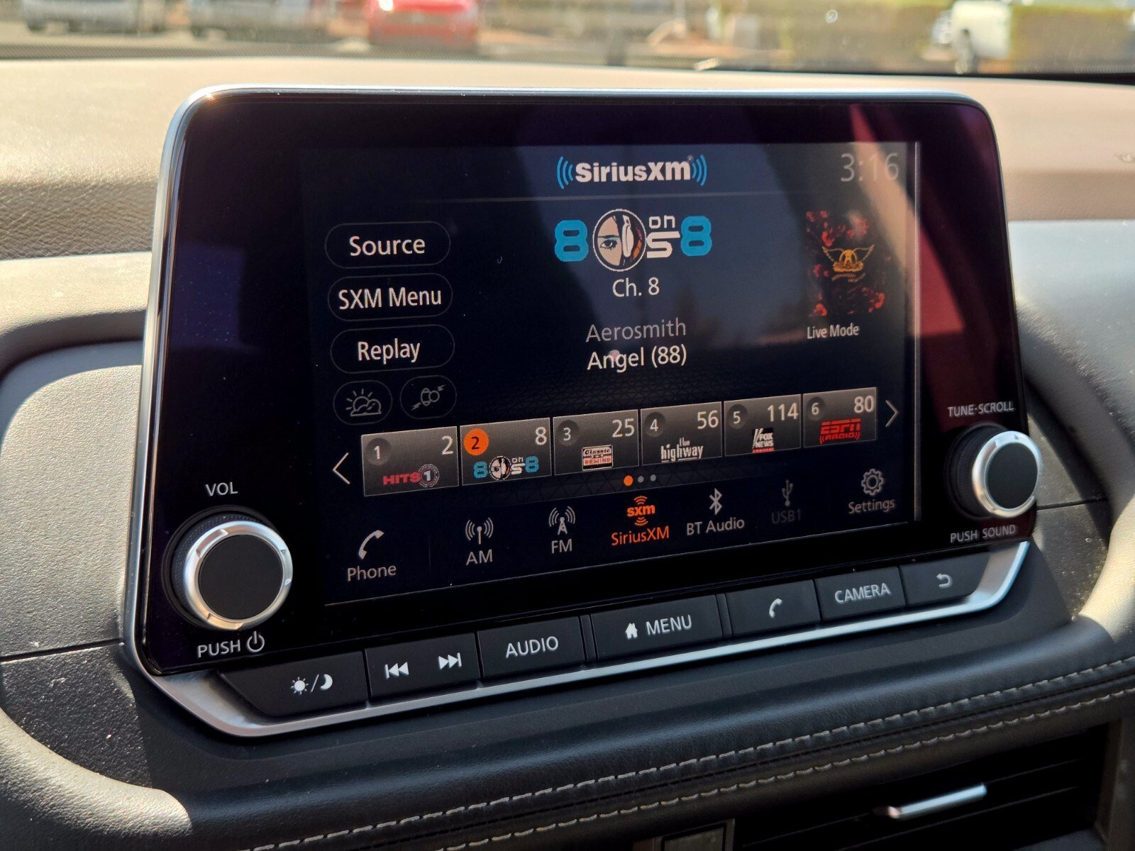 Used 2023 Nissan Rogue SV FWD image 20