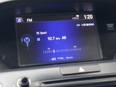 Used 2017 Acura MDX Sport Hybrid w/ Advance Pkg image 24