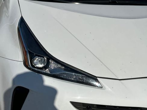 Used 2022 Toyota Prius LE FWD image 14
