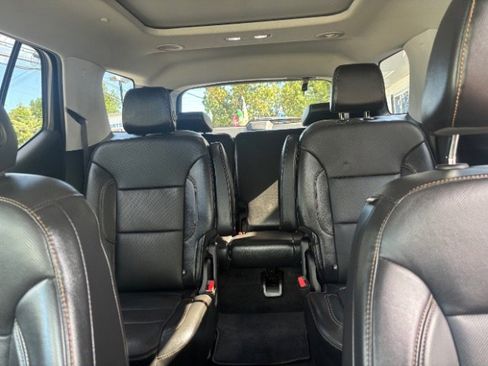 Used 2018 Chevrolet Traverse Premier w/ Redline Edition image 32