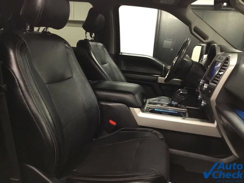 Used 2016 Ford F150 Lariat w/ Equipment Group 502A Luxury AWD/4WD image 37