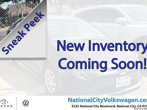 Used 2023 Toyota Corolla LE FWD image 1