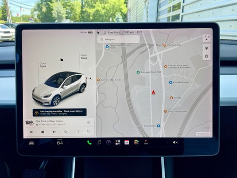 Used 2020 Tesla Model Y Long Range AWD/4WD image 26