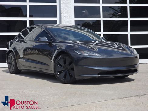 Used 2025 Tesla Model 3 Long Range AWD/4WD image 1