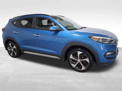 Used 2018 Hyundai Tucson Limited w/ Ultimate Package 02 AWD/4WD image 3