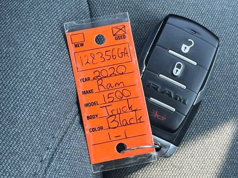 Used 2020 RAM 1500 Big Horn AWD/4WD image 12