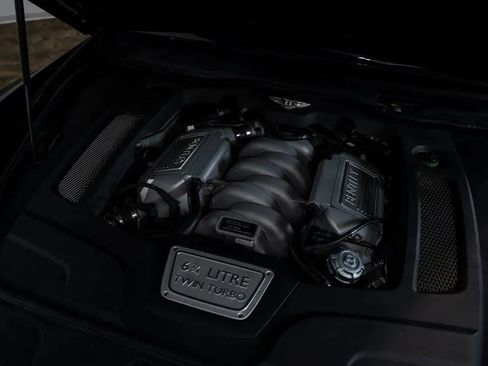 Used 2011 Bentley Mulsanne image 4