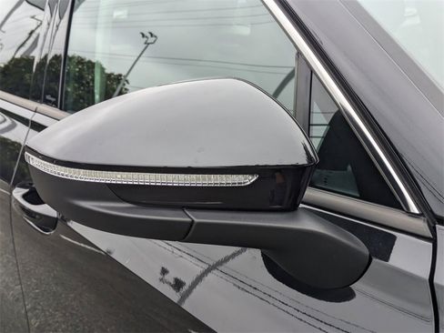 New 2025 Volkswagen Tiguan S image 12