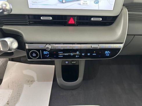 Used 2023 Hyundai Ioniq 5 SE image 23