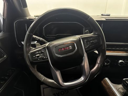 Used 2022 GMC Sierra 1500 Elevation AWD/4WD image 4