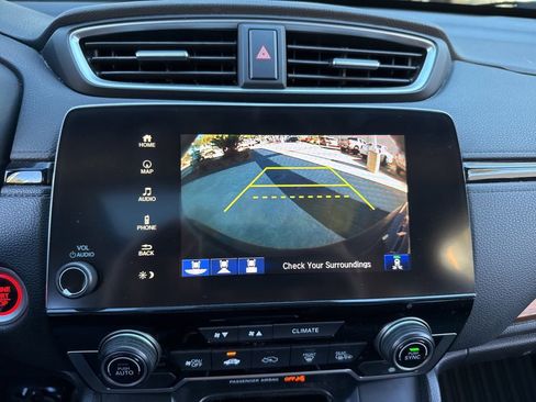 Used 2020 Honda CR-V Touring image 29