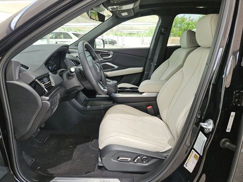 New 2026 Acura RDX SH-AWD image 10
