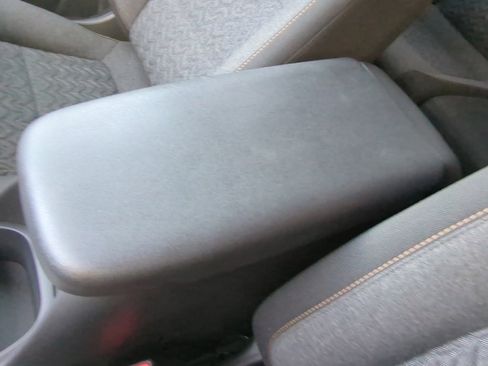 Used 2024 Chevrolet Equinox LT image 31