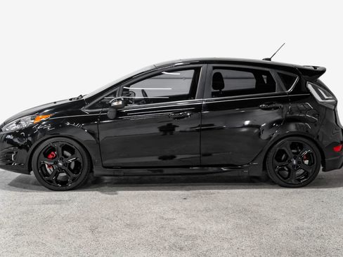 Used 2017 Ford Fiesta ST FWD image 9
