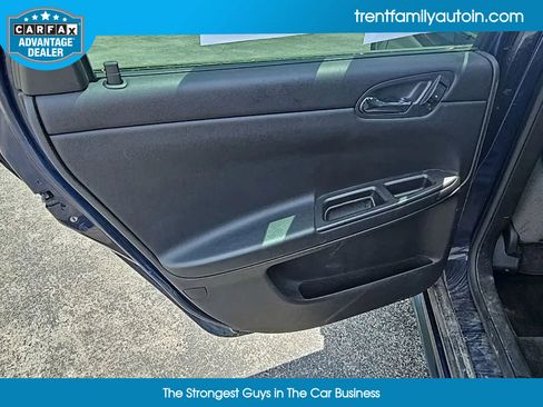 Used 2010 Chevrolet Impala LS image 25