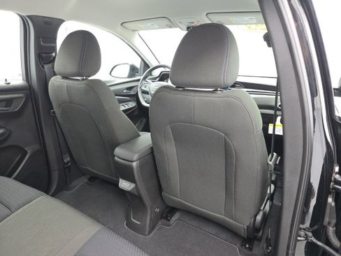 Used 2023 Chevrolet Bolt EUV LT image 45