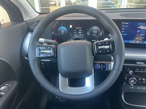 New 2026 Hyundai Ioniq 9 SE image 24