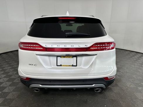 Used 2019 Lincoln MKC Select w/ MKC Climate Package image 4