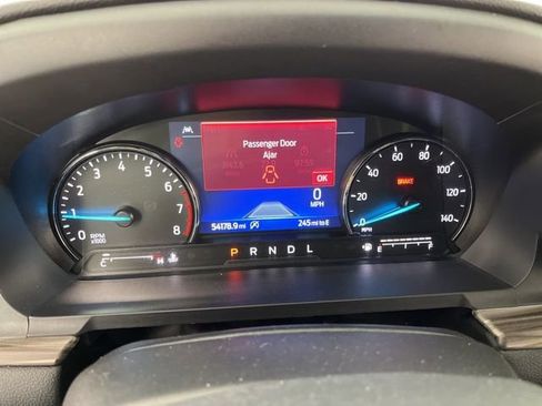 Used 2023 Ford Explorer Limited image 24