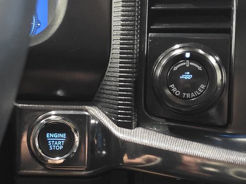 Used 2024 Ford F150 Raptor AWD/4WD image 37