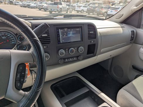 Used 2013 Chevrolet Silverado 1500 LT image 21