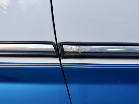 Used 1994 Ford F250 XLT image 67