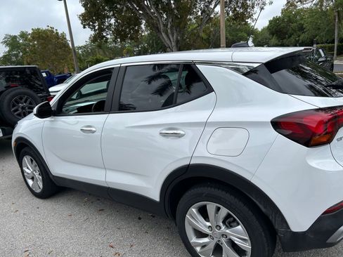 Used 2025 Buick Encore GX Preferred image 16