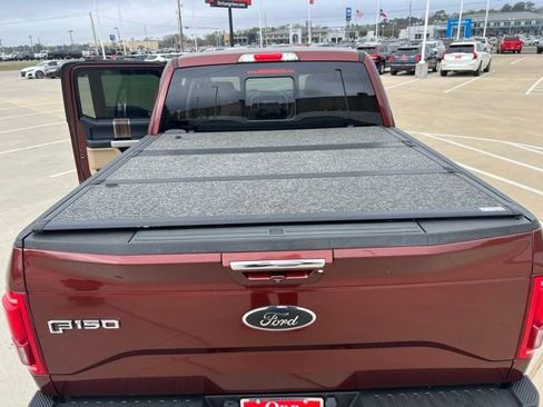 Used 2015 Ford F150 Lariat w/ Equipment Group 502A Luxury image 10